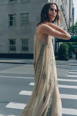 ZW COLLECTION BEADED EMBROIDERED DRESS - Zara фото 4