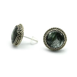 Серьги гвоздики серафинит (клинохлор) 13мм