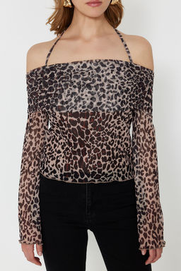 Trendyolmilla Haki Flare Kollu Baglama Detayl? Orme Madonna Yaka Bluz TWOSS24BZ00046  фото 5