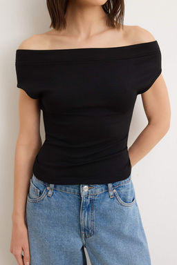 Sar? Fitted/Vucuda Oturan Carmen Yaka Kolsuz Esnek Orme Bluz TWOSS26BZ00788 - Trendyolmilla фото 7