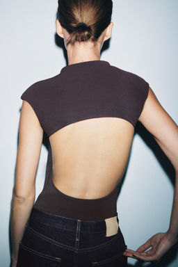 BODY STRETCH CUT OUT / Marr?n - Zara фото 3