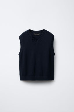 KNIT VEST
