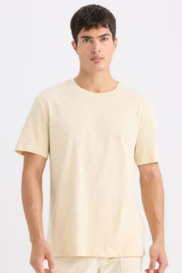 New Regular Fit Bisiklet Yaka Basic Duz K?sa Kollu Tisort