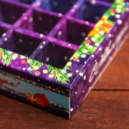 Цена за 5 шт. Упаковка для конфет 16 шт Яркий Новый Год, 17,7 х 17,7 х 3,8 см - Simaland фото 22