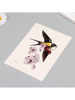 Цена за 2 шт. Переводная тату на тело цветная Ласточка, 26.1?14.6 см