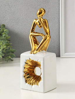 Фигура керамика «Задумчивый человек», белый с золотом, 7×9.5×26 см