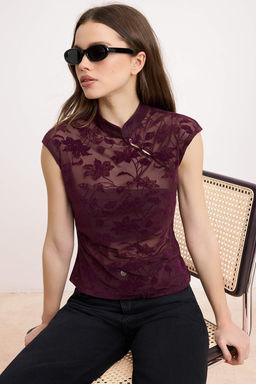 Siyah Cicekli Fitted/Vucuda Oturan Dik Yaka Kolsuz Dugmeli Dantel Orme Bluz TWOSS26BZ00195 - Trendyolmilla фото 8