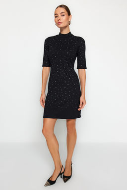 TRENDYOLMILLA Siyah Tas Detayl? Skater/Belden Ac?lan K?sa Kollu Mini Orme Kalem Elbise TWOAW24EL00395  фото 4