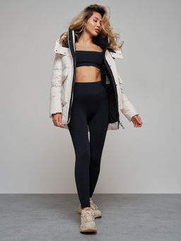 Зимняя женская куртка модная с капюшоном бежевого цвета 589827B - RoccaManer фото 26