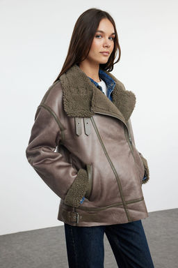 Vizon Regular Kal?p Yakas? Kemer Detayl? Peluslu Suet Biker Ceket Mont TWOAW25MO00011 - Trendyolmilla фото 2