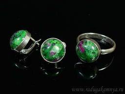 Кольцо Серьги с цоизитом размер 18