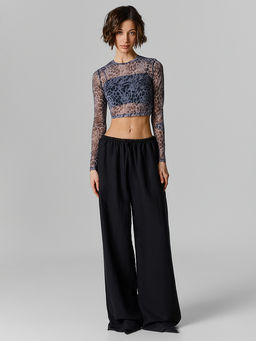 Лонгслив укороченный женский серый из сетки - Mark formelle фото 2