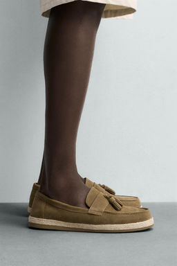 MOCAS?N PIEL CASUAL BORLAS / Beige