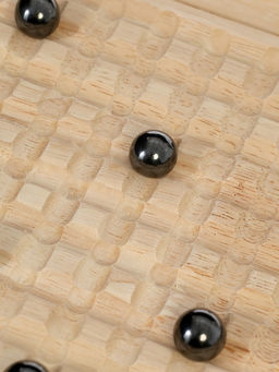 Настольная игра «Шнурочки и Магнитный бой» 2 в 1