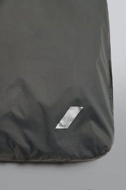 SPORTS TOTE BAG