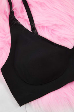 Siyah Hayalet Dikissiz/Lazer Kesim Balensiz Kapl? Micro Bralette Orme Sutyen THMAW26SU00024