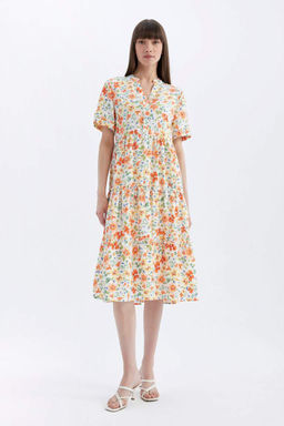 Платье миди с короткими рукавами и V-образным вырезом с рисунком - Defacto фото 5