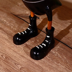 Сувенир «Утка в чёрном», 50 см, дерево