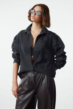 TRENDYOLMILLA Siyah Dantel Detayl? Denim Gomlek TWOAW25GO00080