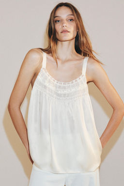 TOP SATINADO ENCAJE ZW COLLECTION / Blanco roto