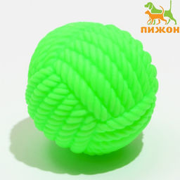 Игрушка для собак пищащая Клубок ниток, 8 см, зелёная