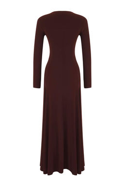 TRENDYOLMILLA Limited Edition Siyah V Yaka Skater/Belden Ac?lan Esnek Maxi Orme Elbise TWOAW25EL00299