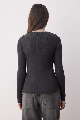 Antrasit Fitted/Vucuda Oturan Ic-ice Gecmeli Renk Bloklu Triko H?rka TWOAW26HI00172 - Trendyolmilla фото 4