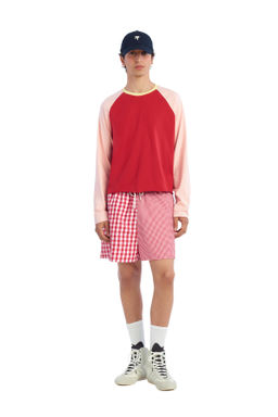 CAMISETA CROPPED FIT COLOR BLOCK / Rosas