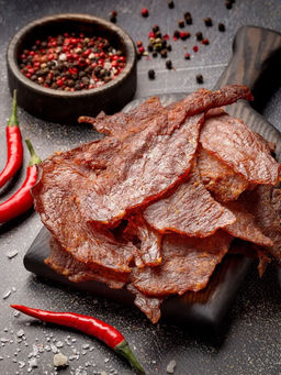 Свинина Джерки Шрирача 300 гр, шт