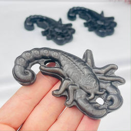 Фигурка Скорпион из серебристого Обсидиана - Радуга самоцветов фото 2