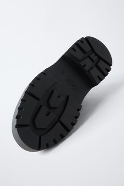 LACE-UP ANKLE BOOTS WITH CHARMS - Zara фото 9