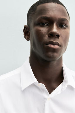 CAMISA REGULAR FIT / Blanco - Zara фото 6