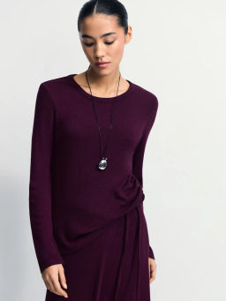 Джемпер из вискозы с асимметрией / Zarina