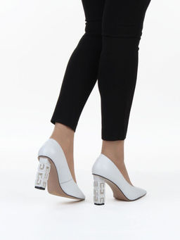 06-E32A-27D WHITE Туфли женские (натуральная кожа)