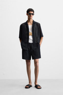TEXTURED CROCHET BERMUDA SHORTS