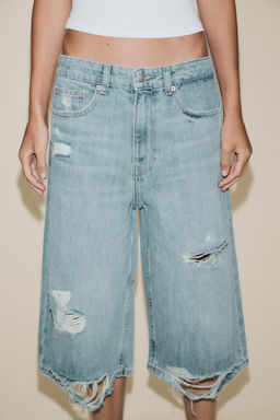 LOW-RISE RIPPED TRF DENIM JORTS BERMUDA SHORTS - Zara фото 4