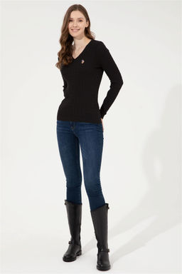 Женский черный базовый свитер с v-образным вырезом Неожиданная скидка в корзине - U.s. polo assn фото 2