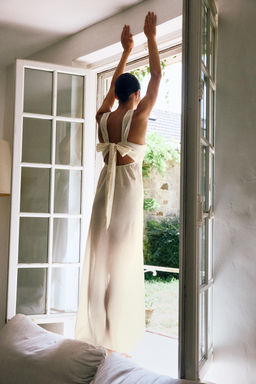 VESTIDO BORDADOS FLORES TEXTO ABALORIOS / Crudo - Zara фото 2