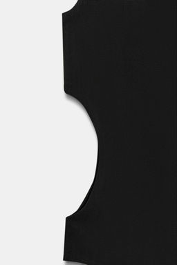 BODY CUT OUT / Negro
