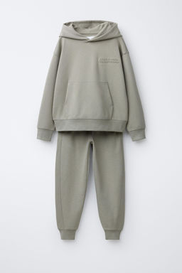 EMBOSSED TEXT INTERLOCK HOODIE AND JOGGERS SET