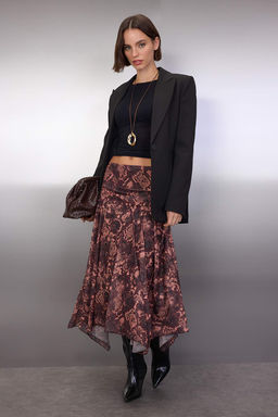 Bordo Boho Bask?l? Skater Asimetrik Etek Ucu Detayl? Esnek Orme Etek TWOAW26ET00037