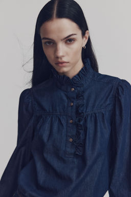 Blusa denim con cuello de volantes - H&m фото 6