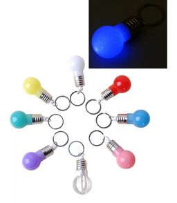 Цена за 2 шт. Брелок светящийся "Лампочка" (KS-598)