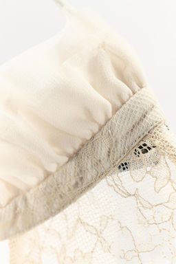 ZW COLLECTION LIMITED EDITION LACE RUFFLE TOP - Zara фото 6