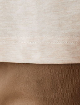 Футболка из премиального хлопка с авторским принтом