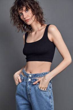 Спортивный кроп-топ - Incity фото 3