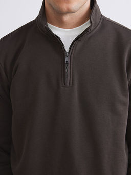 Dik Yaka Uzun Kollu Erkek Kal?n Sweatshirt