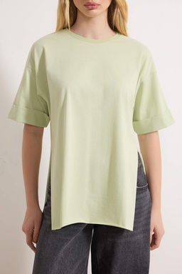 TRENDYOLMILLA Siyah Duble Kol Genis Kesim Asimetrik Boyfriend Orme T-Shirt TWOSS20TS0828  фото 37
