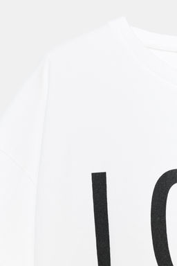 CAMISETA OVERSIZE TEXTO / Blanco