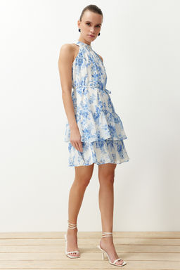 Beyaz Cicek Desenli A-Kesim Boho Kat Kat Astarl? Sifon Ucus Ucus Dokuma Mini Elbise TWOSS23EL02056